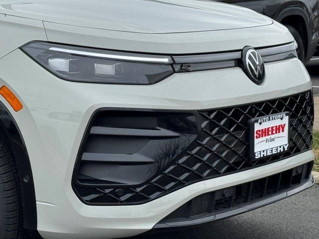 new 2026 Volkswagen Tiguan car, priced at $37,980