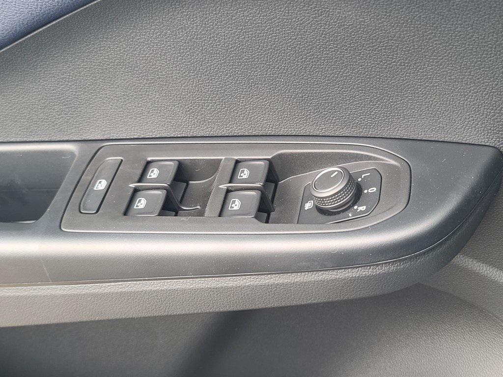 new 2026 Volkswagen Taos car, priced at $37,004