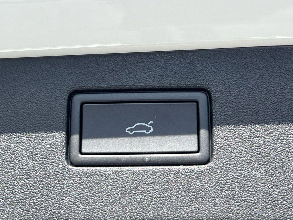 new 2026 Volkswagen Tiguan car, priced at $37,297