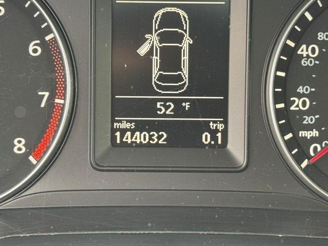 used 2012 Volkswagen Eos car, priced at $6,500