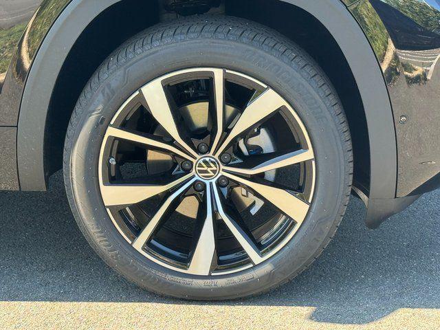 new 2026 Volkswagen Atlas car, priced at $50,808