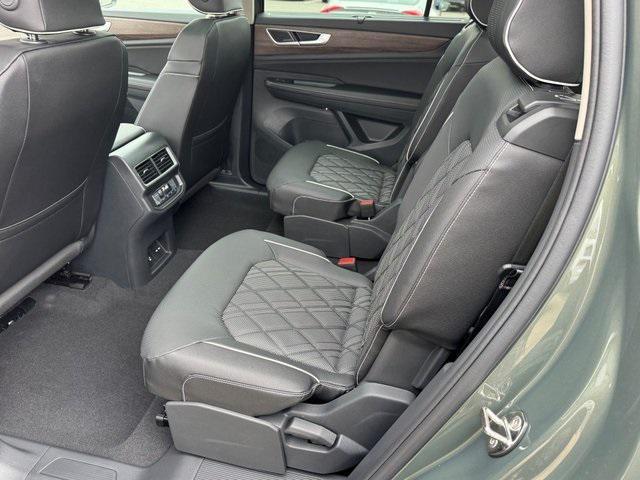 new 2026 Volkswagen Atlas car, priced at $52,594