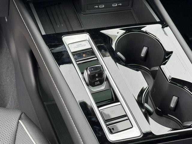 new 2026 Volkswagen Atlas car, priced at $52,594