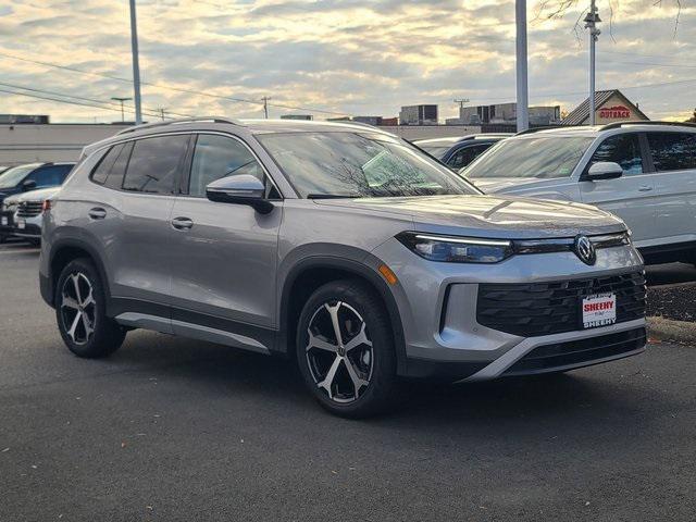 new 2026 Volkswagen Tiguan car, priced at $33,005