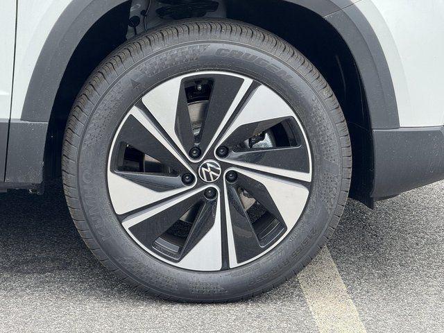 new 2026 Volkswagen Taos car, priced at $32,298