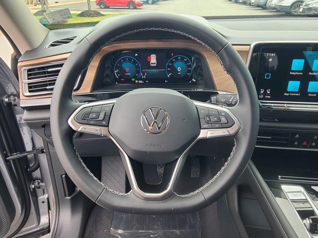 new 2026 Volkswagen Atlas car, priced at $44,741