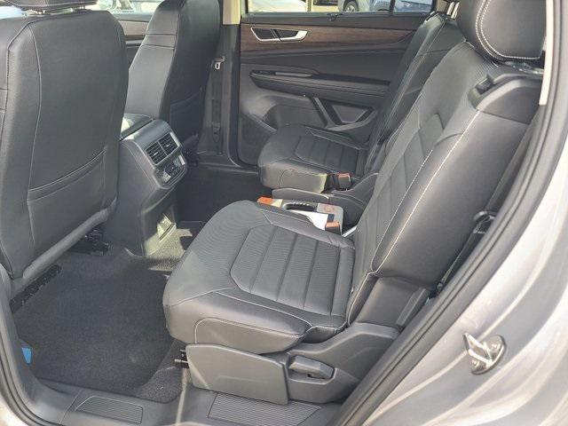 new 2026 Volkswagen Atlas car, priced at $47,749