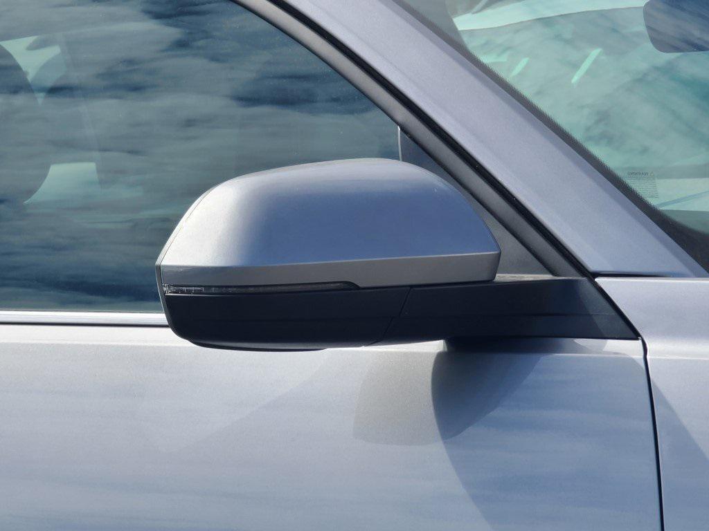 new 2026 Volkswagen Atlas Cross Sport car, priced at $41,562