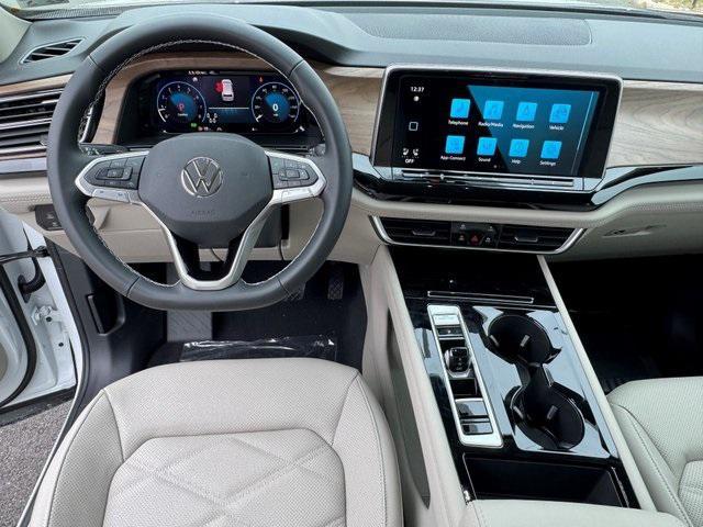 new 2026 Volkswagen Atlas car, priced at $43,878
