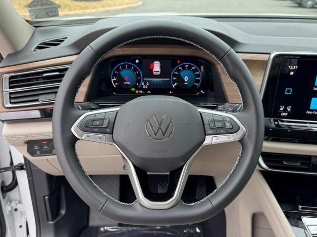 new 2026 Volkswagen Atlas car, priced at $43,878