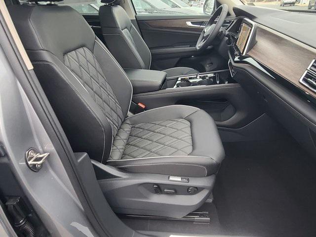 new 2026 Volkswagen Atlas car, priced at $51,996