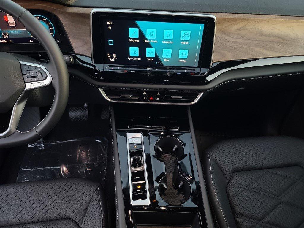 new 2026 Volkswagen Atlas car, priced at $43,986