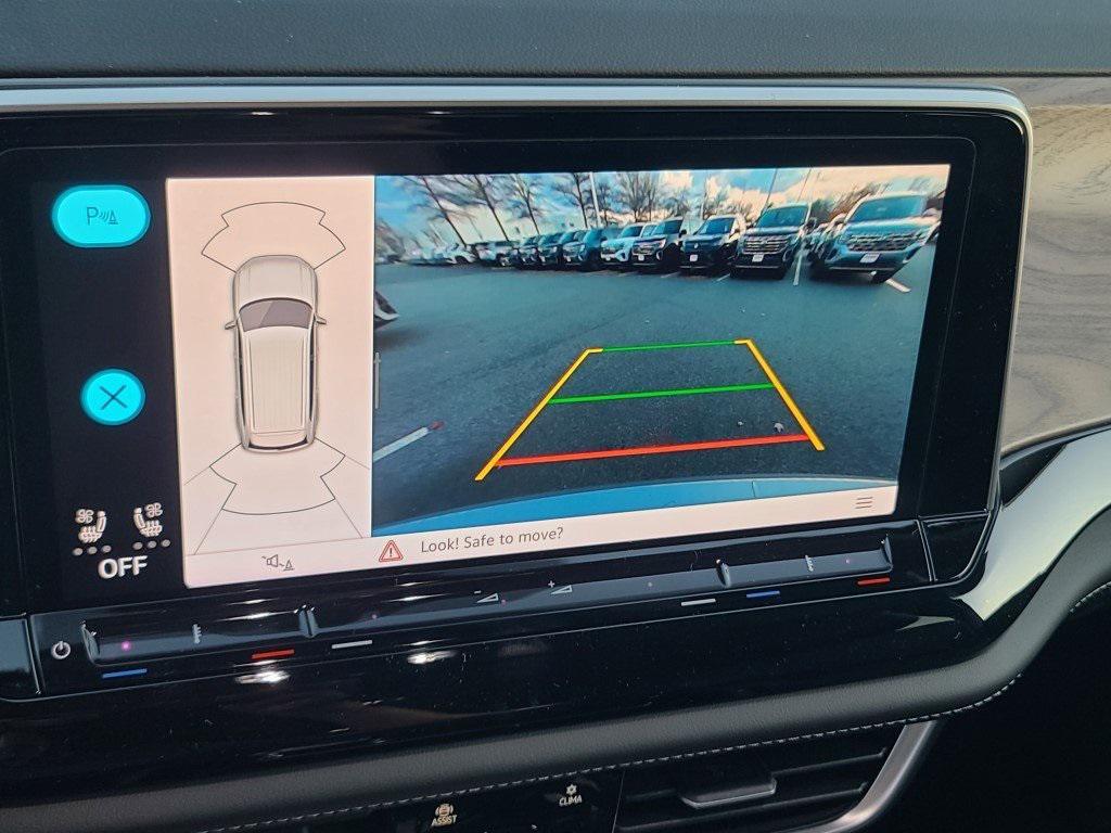 new 2026 Volkswagen Atlas car, priced at $43,986