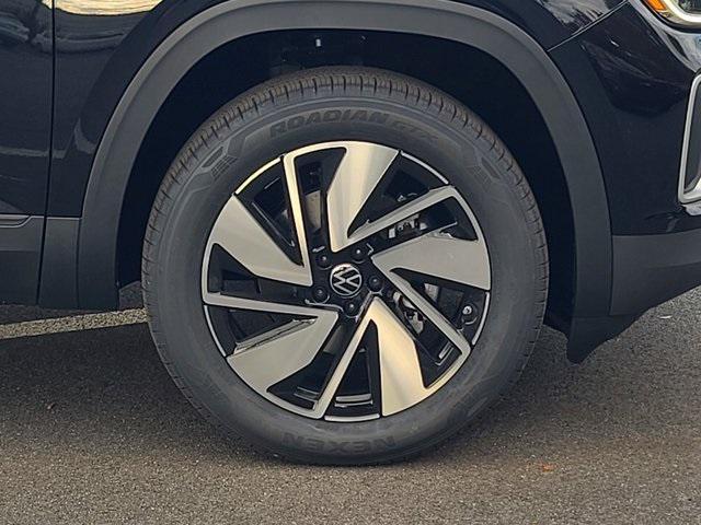 new 2026 Volkswagen Atlas car, priced at $43,474