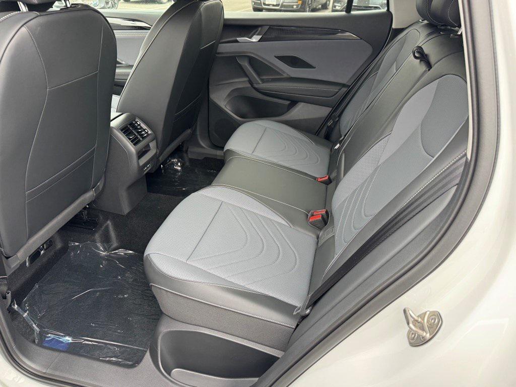 new 2026 Volkswagen Tiguan car, priced at $35,111