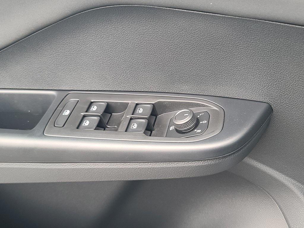 new 2026 Volkswagen Taos car, priced at $33,123