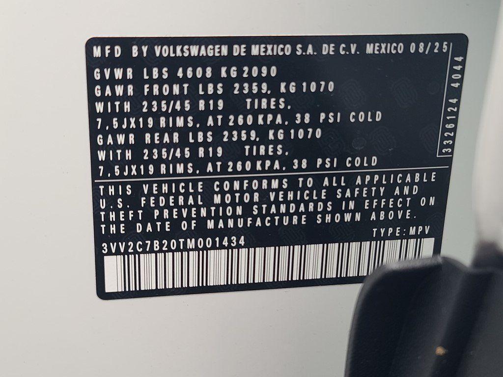 new 2026 Volkswagen Taos car, priced at $33,123