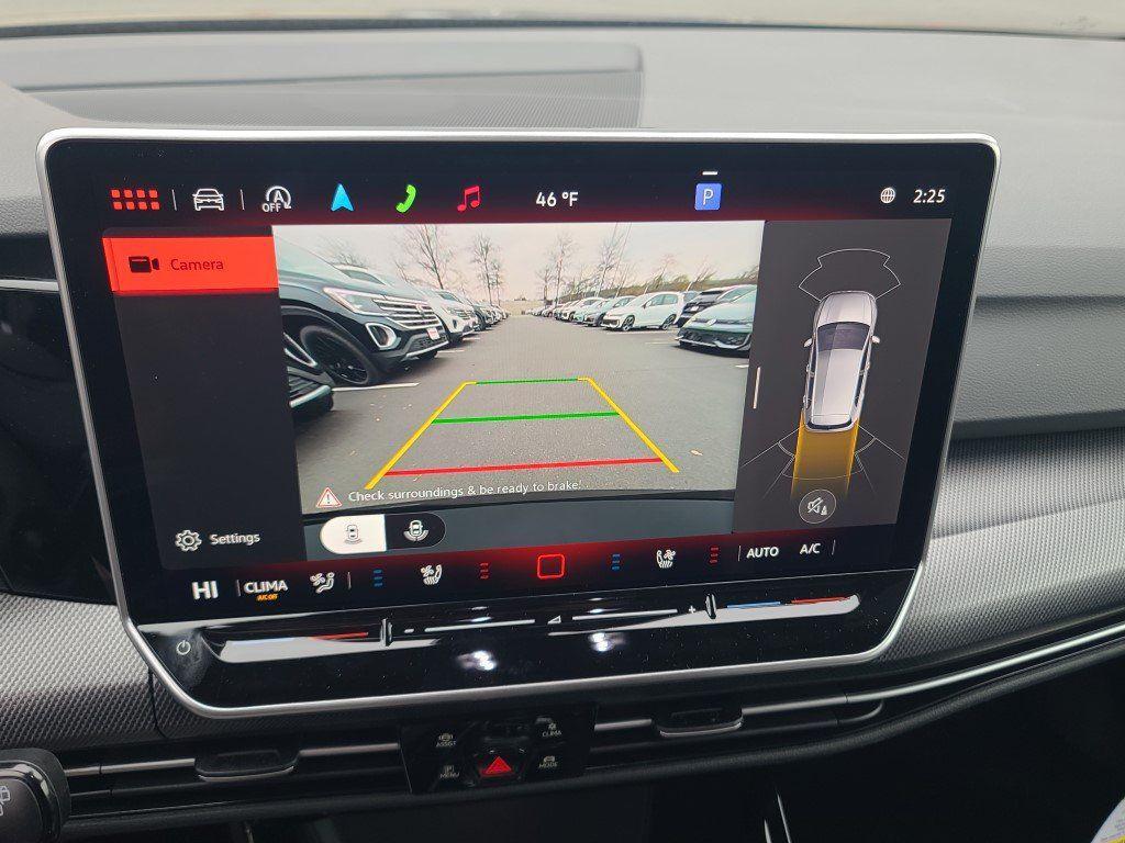 new 2026 Volkswagen Golf GTI car, priced at $39,292