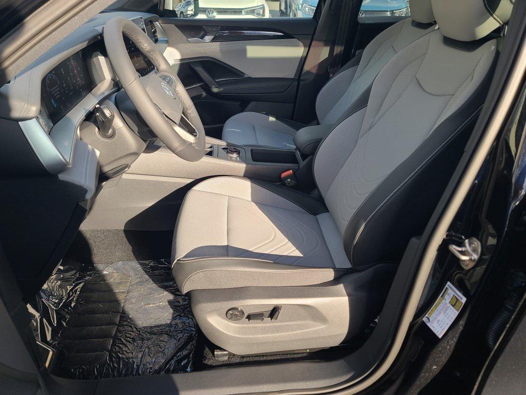 new 2026 Volkswagen Tiguan car, priced at $38,549