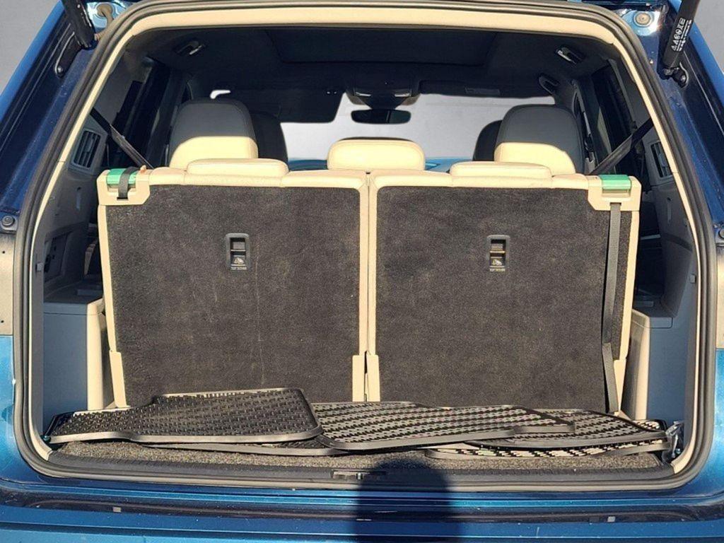 used 2023 Volkswagen Atlas car, priced at $33,400