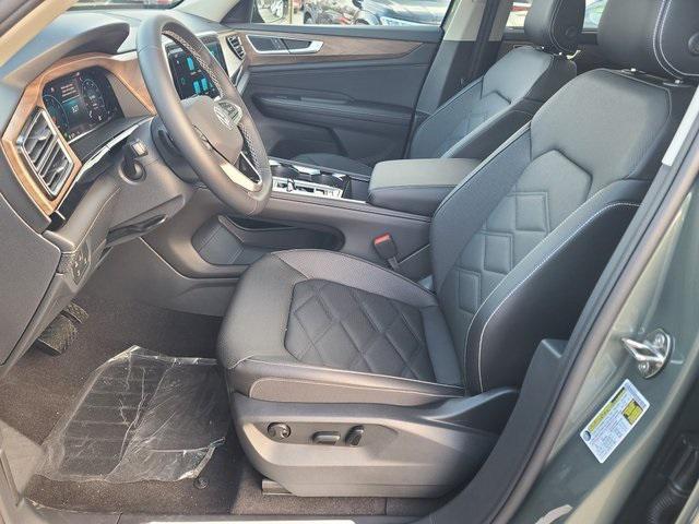 new 2026 Volkswagen Atlas car, priced at $44,420