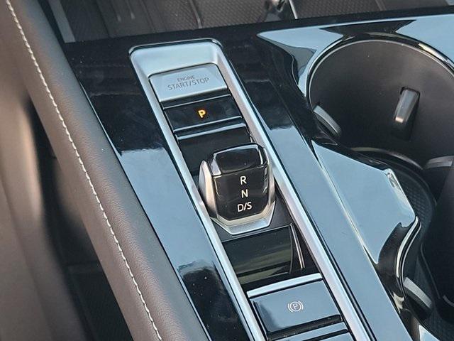 new 2026 Volkswagen Atlas car, priced at $44,420