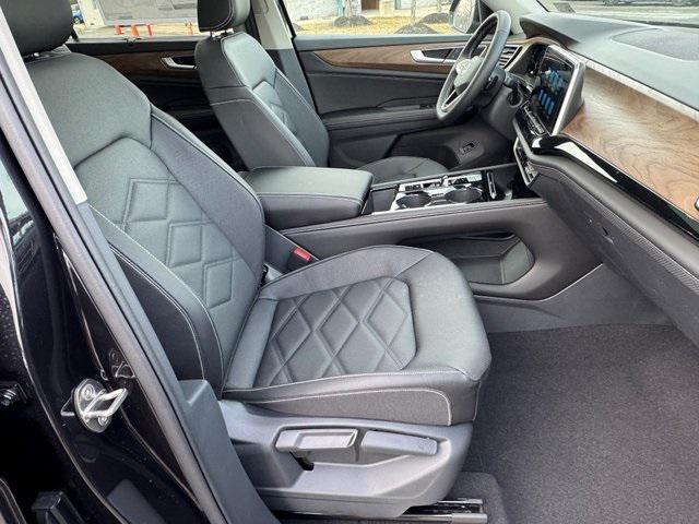 new 2026 Volkswagen Atlas car, priced at $44,387