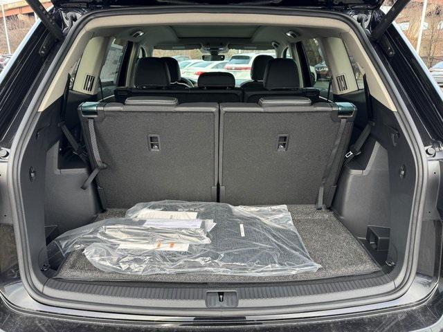 new 2026 Volkswagen Atlas car, priced at $44,387