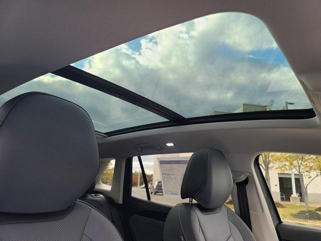 new 2026 Volkswagen Tiguan car, priced at $35,489