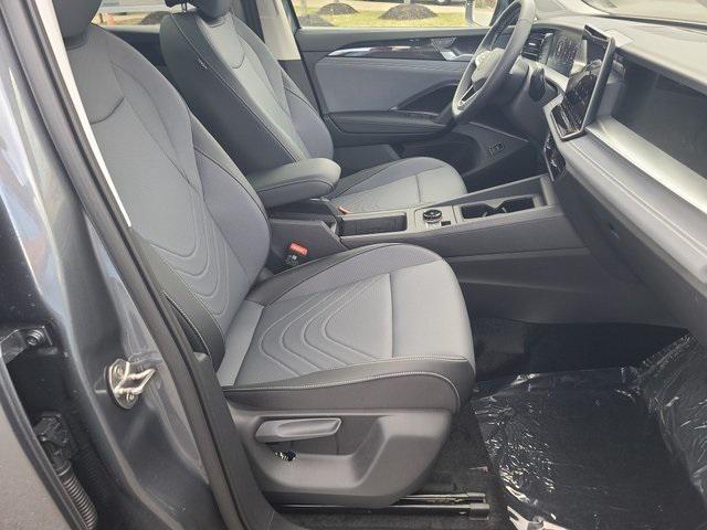 new 2026 Volkswagen Tiguan car, priced at $35,489