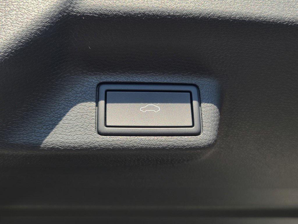 new 2025 Volkswagen ID. Buzz car, priced at $50,431