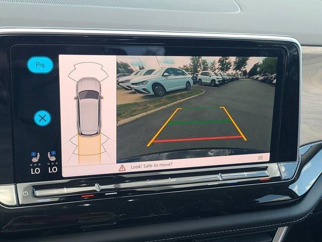 new 2026 Volkswagen Atlas car, priced at $43,388