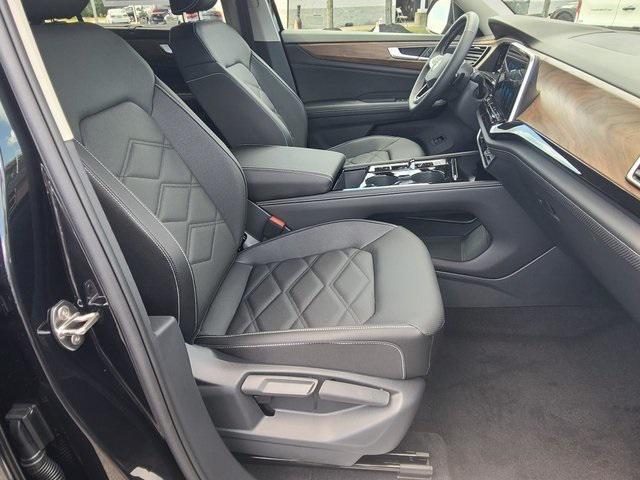 new 2026 Volkswagen Atlas car, priced at $43,388