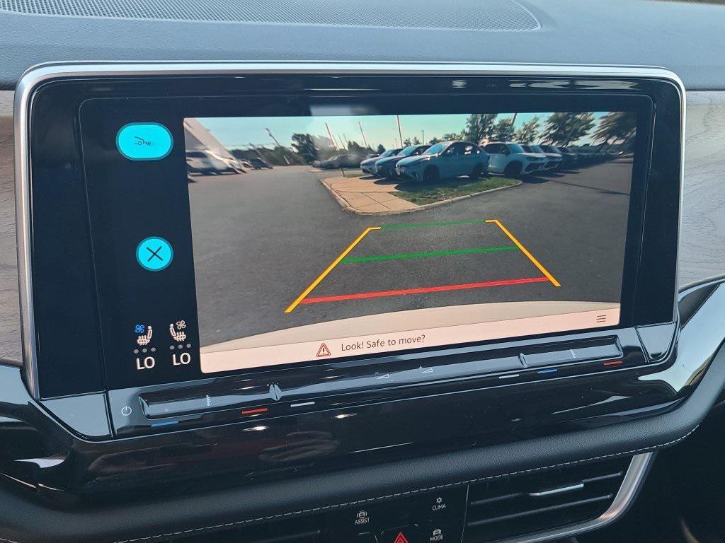 new 2026 Volkswagen Atlas car, priced at $39,365