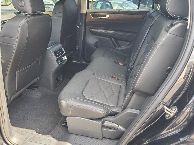 new 2026 Volkswagen Atlas car, priced at $44,265