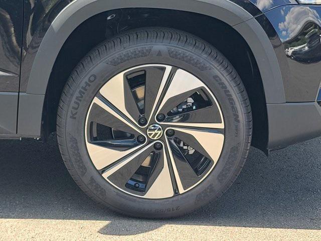 new 2025 Volkswagen Taos car, priced at $26,158