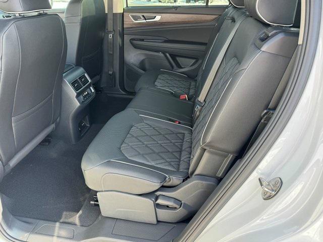 new 2026 Volkswagen Atlas car, priced at $51,983