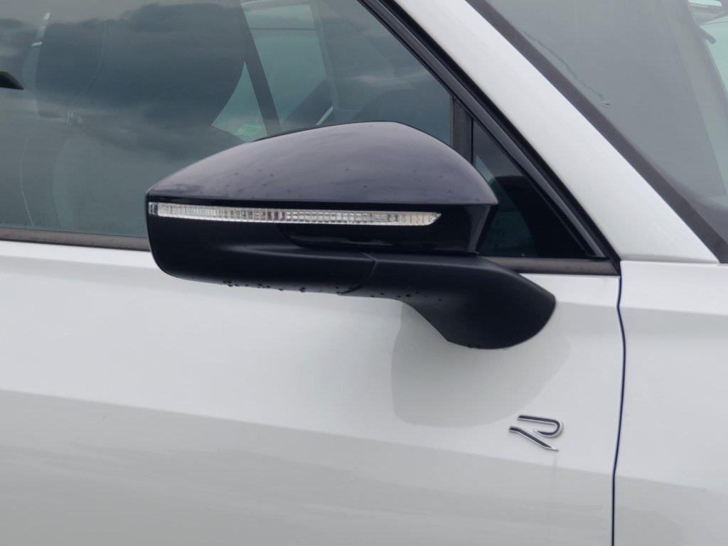 new 2025 Volkswagen Tiguan car, priced at $35,015