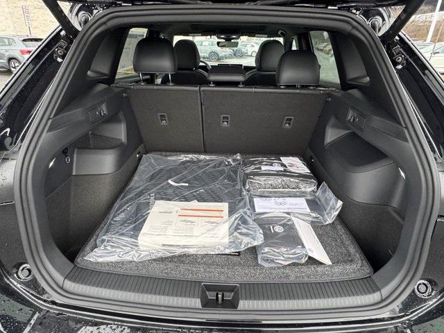 new 2026 Volkswagen Tiguan car, priced at $38,634