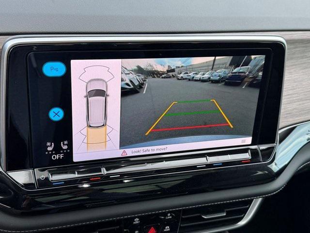 new 2026 Volkswagen Atlas car, priced at $47,151