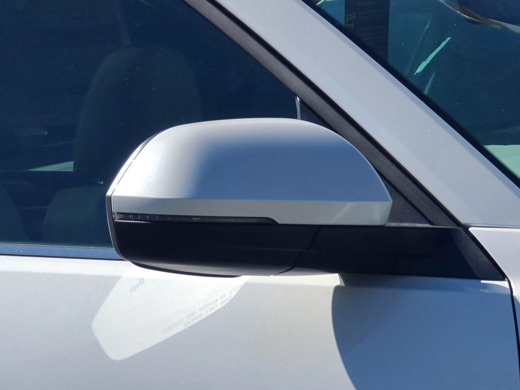 new 2026 Volkswagen Atlas car, priced at $44,580