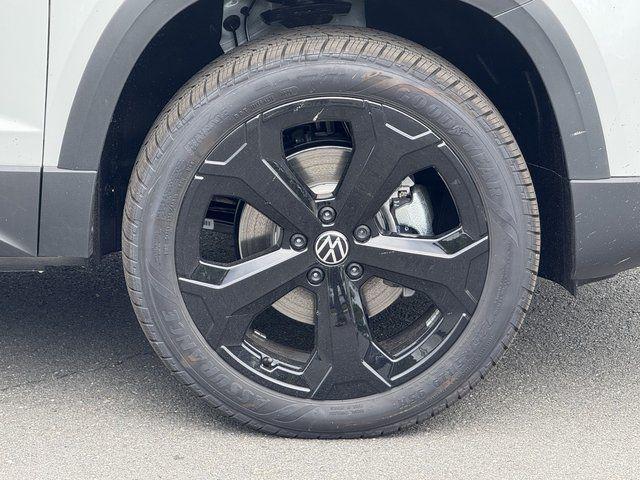 new 2026 Volkswagen Taos car, priced at $36,634