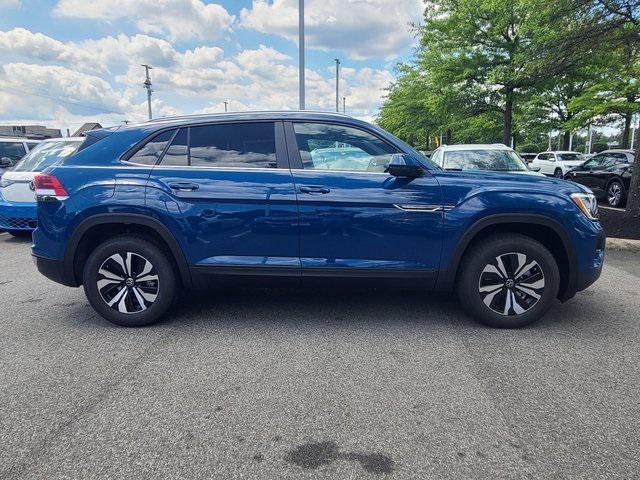 new 2026 Volkswagen Atlas Cross Sport car, priced at $38,418
