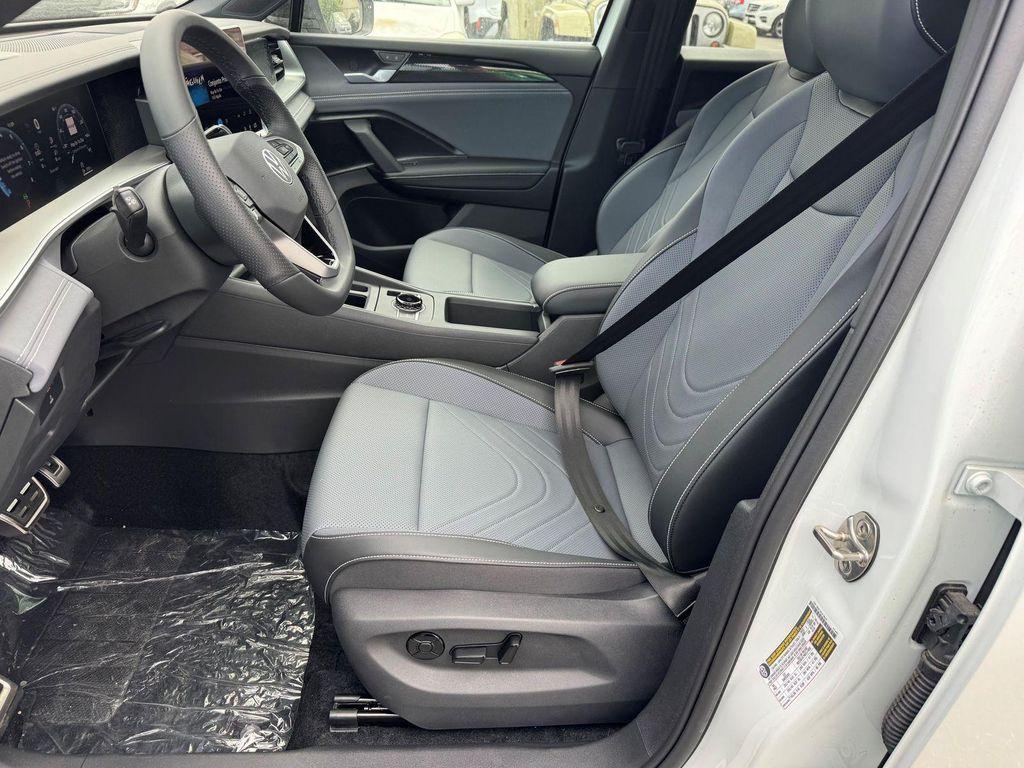 new 2026 Volkswagen Tiguan car, priced at $37,483
