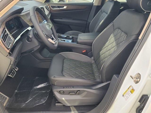 new 2026 Volkswagen Atlas car, priced at $52,581