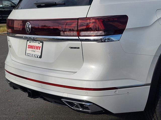 new 2026 Volkswagen Atlas car, priced at $52,581