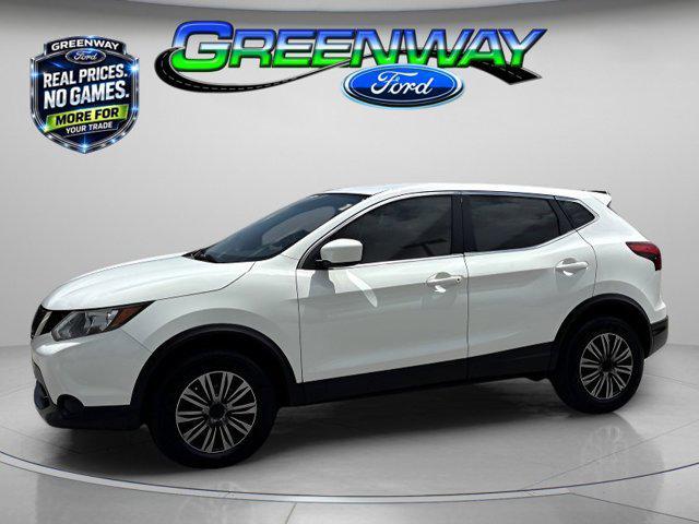 used 2019 Nissan Rogue Sport car, priced at $14,912