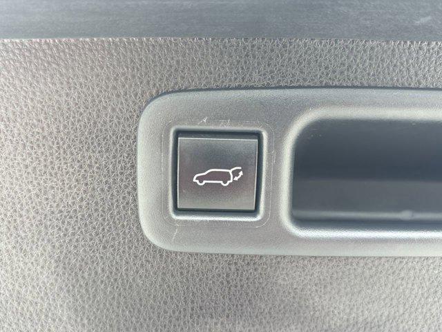 used 2022 Toyota Highlander car, priced at $32,349