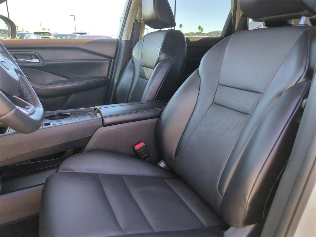 used 2023 Nissan Rogue car, priced at $19,977