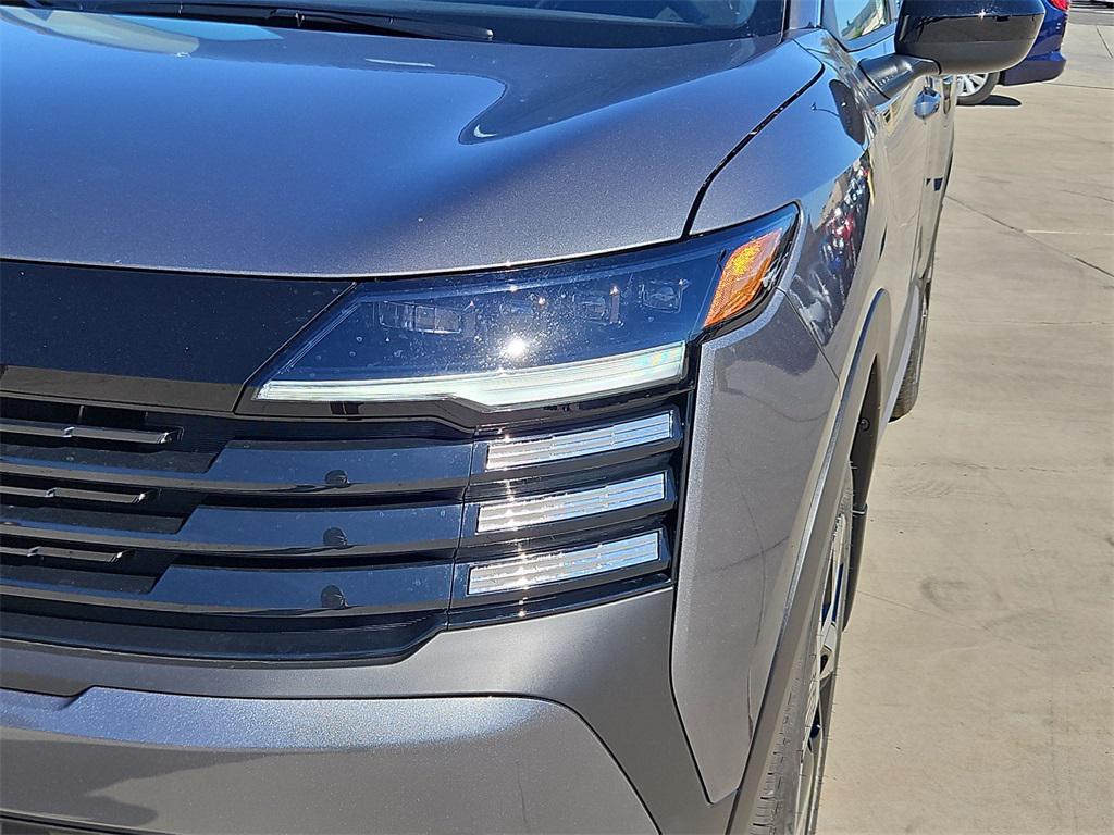 new 2026 Nissan Kicks car, priced at $23,669